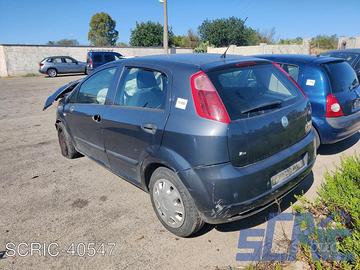 FIAT GRANDE PUNTO 199 1.3 D MULTIJET -ricambi