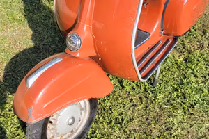 Piaggio Vespa TS 125 Kadmandu conservata