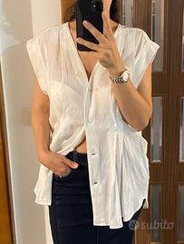 Camicia lavorata con spalle imbottite