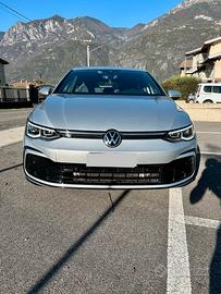 Golf 8 2.0 TDI 150cv  DSG SCR R-Line