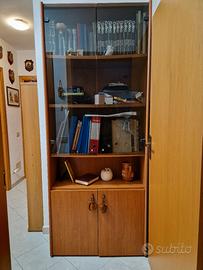 Libreria in legno massello 