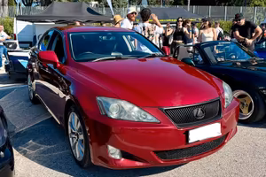 Lexus IS250