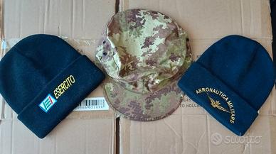 Cappellini finemente ricamati Esercito 