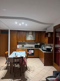 Cucina legno massiccio