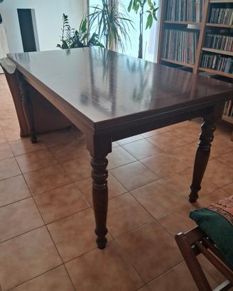 tavolo in legno