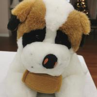 Peluche di San Bernardo con borraccia al collo