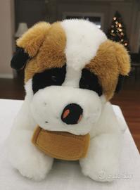 Peluche di San Bernardo con borraccia al collo