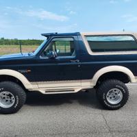 ford Bronco 7200 v8