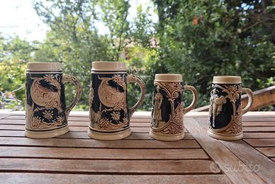 Set 4 boccali decorati – 2 grandi e 2 piccoli