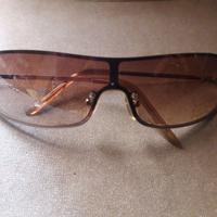 OCCHIALI DA SOLE BRUNITI CON MONTATURA IN METALLO