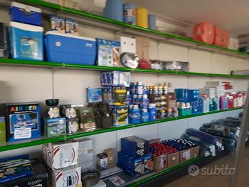 Materiale da campeggio