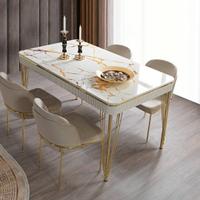 Tavolo in legno effetto marmo