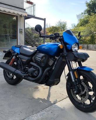 Harley Davidson street Rod 750