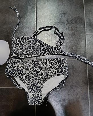 costume leopardato argento e nero 