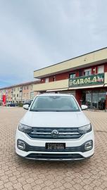 VOLKSWAGEN T-CROSS RLINE BENZINA