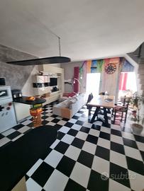 Appartamento (70 mq) + cantina (20 mq) a Gavignano