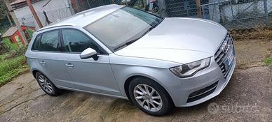 1.4 TFSI Ambiente 125cv E6