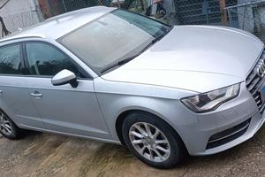1.4 TFSI Ambiente 125cv E6