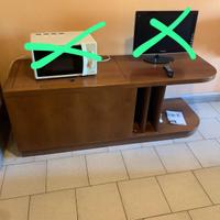 Mobile soggiorno, divano e letto singolo