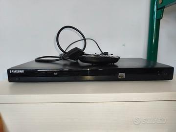 Lettore DVD Samsung DVD-P390 USB e DivX 