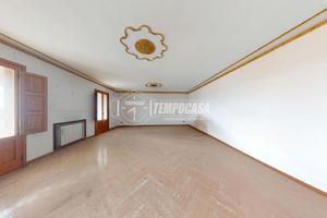 Appartamento a Galatina Via Corigliano 8 locali
