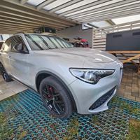 Alfa Romeo Stelvio 2.2 Turbodiesel 210 CV AT8 Q4 V