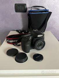Canon EOS 7D + 18-135mm, batteria, SD e custodia