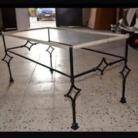 Tavolino in ferro battuto