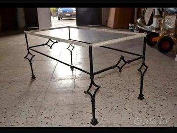 Tavolino in ferro battuto