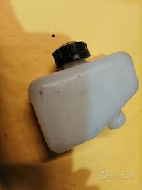  vaschetta olio per freni ape piaggio mp550. 