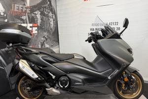 Yamaha T Max 560 tech max "tua a 143 euro al mese