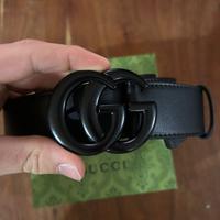 cintura in pelle nera