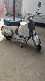 Vespa 125 et3