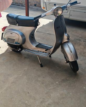 Vespa 125 et3