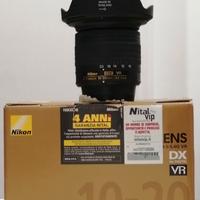 Nikon 10-20 mm DX VR f 4,5- 5,6 con scatola