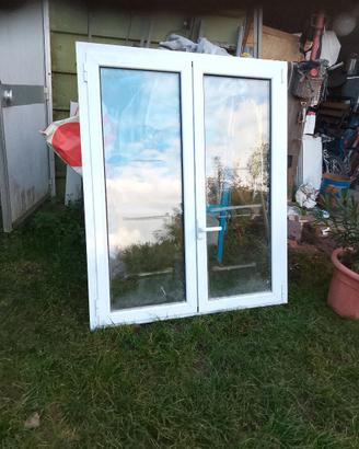 Serramento in alluminio doppio vetro