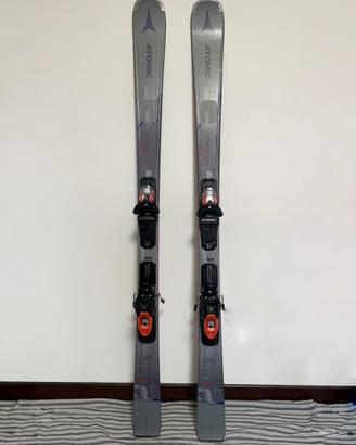 Sci all mountain Atomic