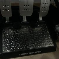 Pedaliera thrustmaster simulatore