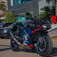 Bmw m 1000 r - 2023