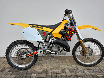 Suzuki RM 125