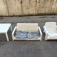 Set arredo per esterno sedie tavolino divano