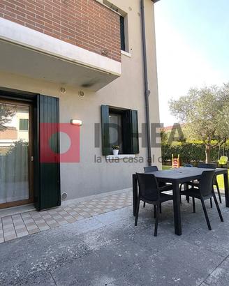BICAMERE CON GIARDINO-Rif. FPC2