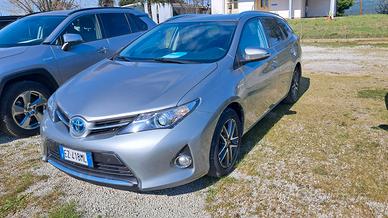 Toyota Auris Touring Sports 1.8 Hybrid Active Plus