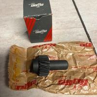 Fiat 7590228 ingranaggio pompa olio fiat uno diese