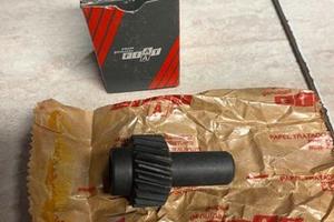 Fiat 7590228 ingranaggio pompa olio fiat uno diese