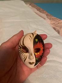 Maschera porcellana a mano veneziana