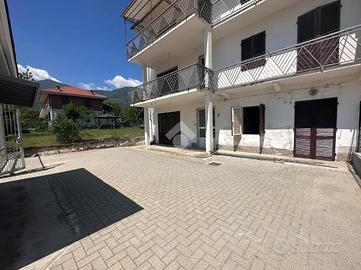 BIFAMILIARE A CAFASSE