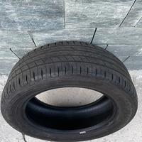 Gomme 215/55R17 94V