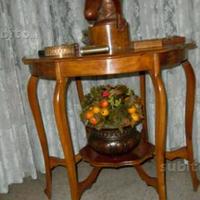 Antichità Tavolino (4) antico e in stile