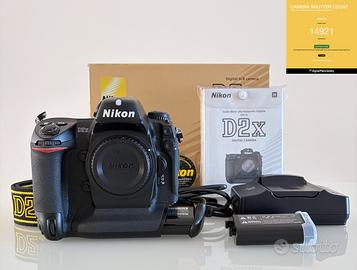 Nikon Digital Reflex D2x (Nital)